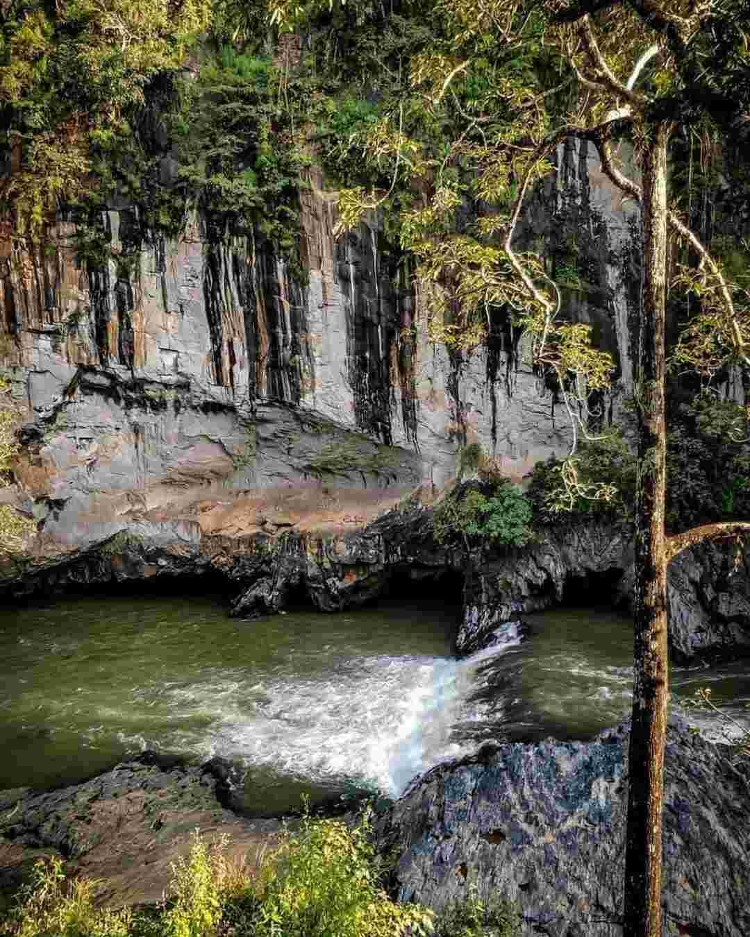 Dandeli Syntheri Rocks